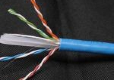 Cáp mạng CAT5E và CAT6